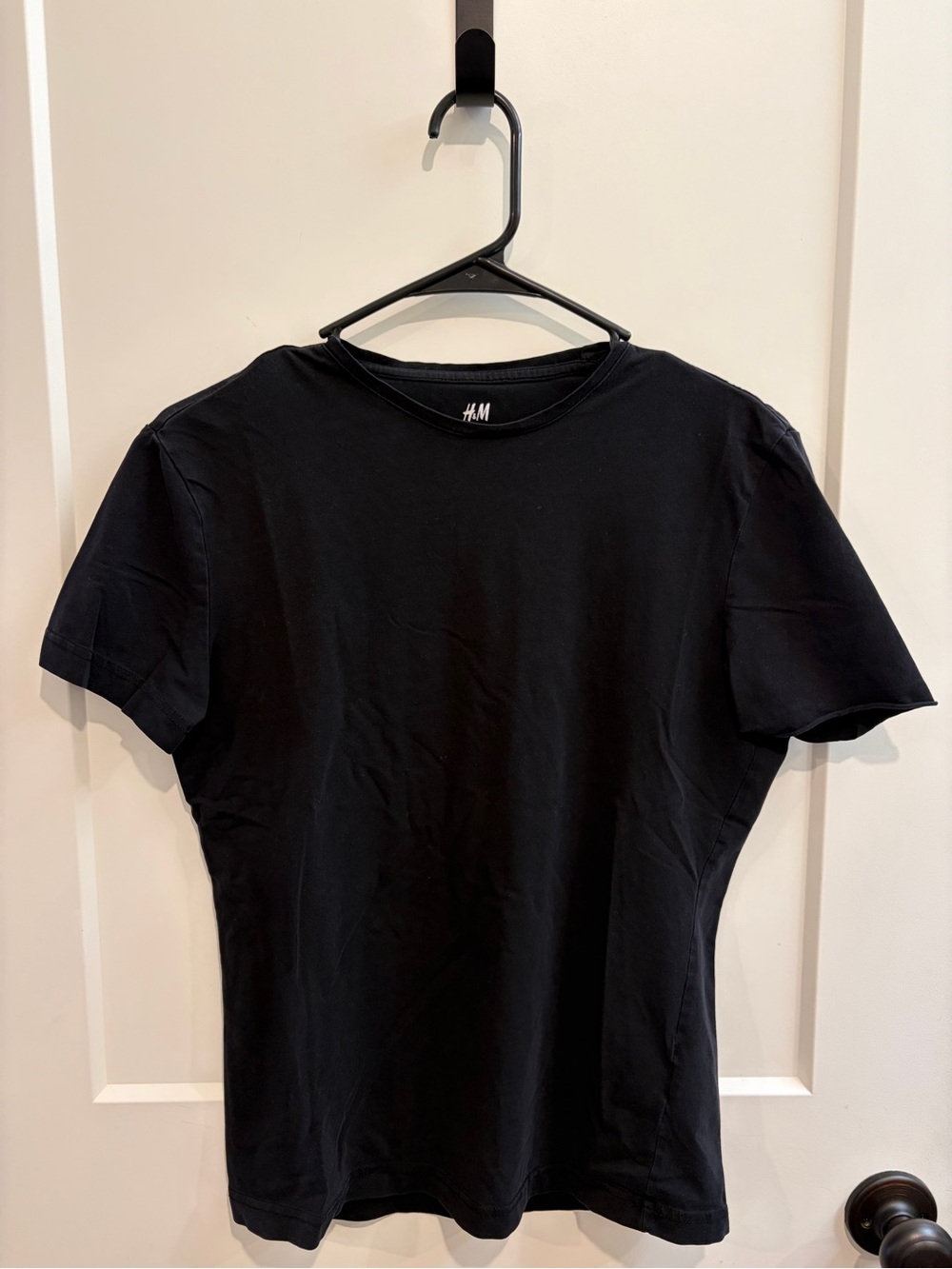 H&M Black Short-Sleeve Crew Neck Tee